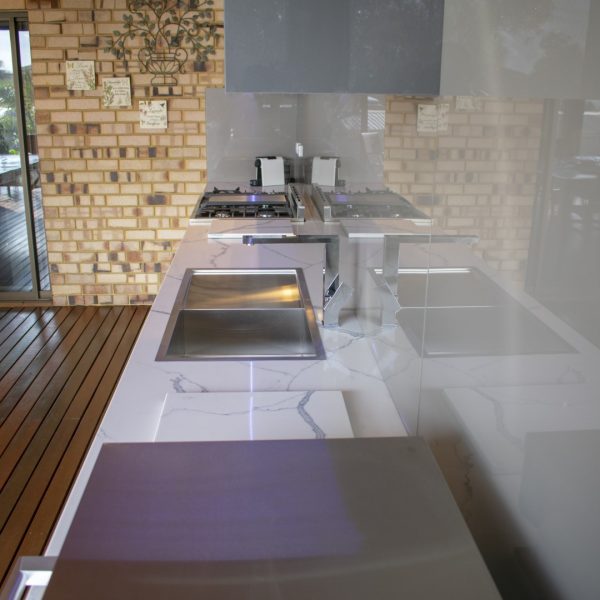 Alfresco Kitchen